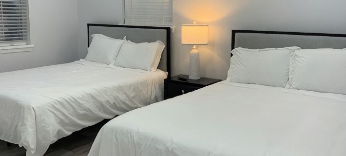 Cozy and spacious house: 7 beds & 3 bathrooms only 2 miles from I-10 Hotels in Ascension Parish