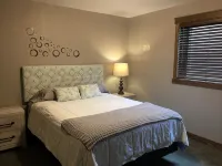 Sunflower House on Lake Wissota - Boutique