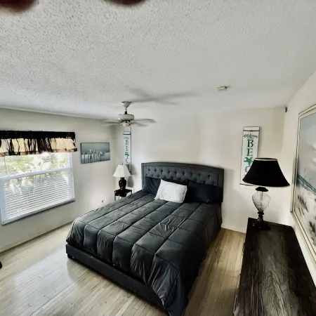 The Bays Edge Retreat Waterfront