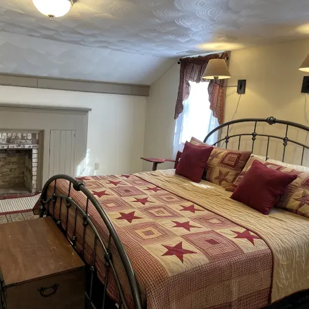 Historic IronMaster House at Springfield Falls