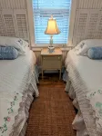 The Olde Springhouse cottage in downtown Abingdon - Wifi