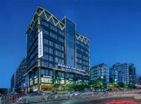 Days Select Wyndham Chaozhou Ancient‑City - 주차장
