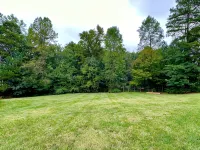 Pet Friendly Home 2 minutes from Lake Norman State Park 3BR/2BA - 부티크