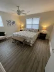 Perfect family sized lakefront home! Enjoy Greer’s Ferry lake from the backyard. - 3-Star