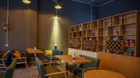 EX hotel - pet friendly