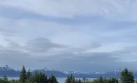 Daybreeze Vacation Home w/ Hot Tub & Gorgeous View - Boutique