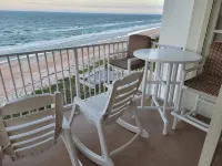 Bobby's oceanfront   2 king suites and bunk beds condo - Hot Tub