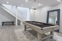 Stunning Hampton Holiday Family Fantasy for your Team - 5-Star