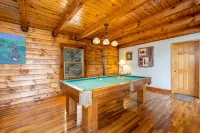 Luxurious Cabin Across From The Red River Gorge, In The Natural Bridge Area - Chalets