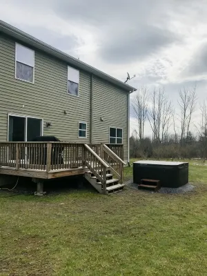 Mountain retreat/Hot Tub/Ski/Hike/Water Park/WIFI/Fire Pit - Wi-Fi