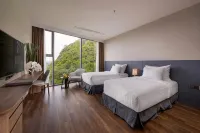 Flamingo condotel-H2 by Nga - balcony