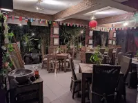 Astuti Gallery Homestay - Boutique