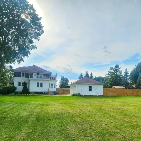 The Odd Dog Retreat w/HotTub, Kayaks, Bikes, Games