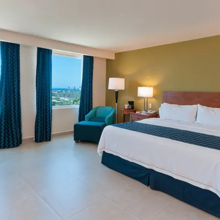 Holiday Inn Express CABO SAN LUCAS by IHG