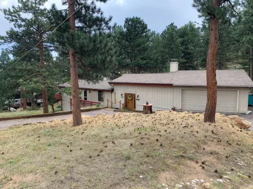 Charming 3-bedroom house in Estes Park-close to Downtown and RMNP #3288 - 4-Star