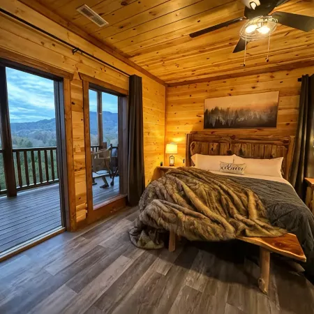Amazing Brand New 8Bdrm Cabin-Pool-Arcades-Gazebo