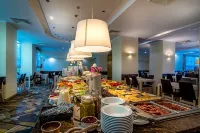 Hotel Nat Sarbinowo - Desayuno