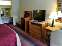 FairBridge Inn Express Natchez - Pools