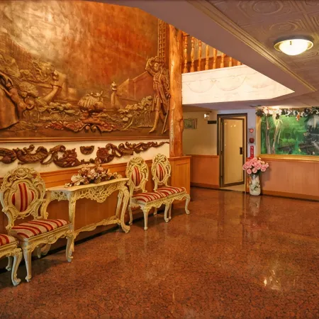 Alishan Peak Hotel