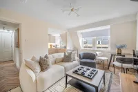 Central Bath – Walk to Baths & Station - VAT Q - 2-Star