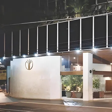 Hotel Crystal