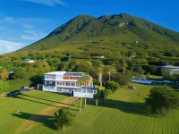 Quill Gardens Boutique Hotel - bar