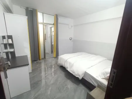 Sanshui A Apartment Отели рядом с достопримечательностью «Xujiang Ancestral House»