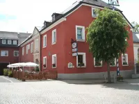 Gasthof Rotes Roß Hoteles en Weißenstadt