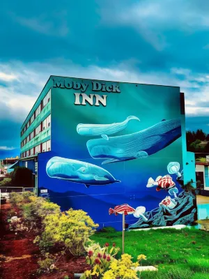 Moby Dick Inn Hotel berhampiran Prince Rupert Seal Cove Airport