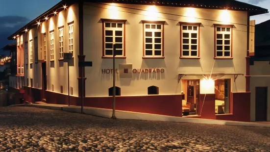 Hotel Quadrado