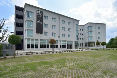 M2 Hotel