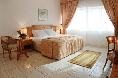 Uptown Hotel Apartments Abu Dhabi by Gewan