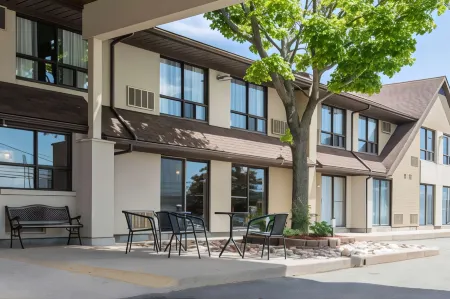 Comfort Inn Dartmouth Отели в г. Галифакс