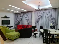 Pearl Residences Sleep 27 Hotels in Batu Ferringhi