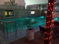 Forever Hotel & Suites - Pool