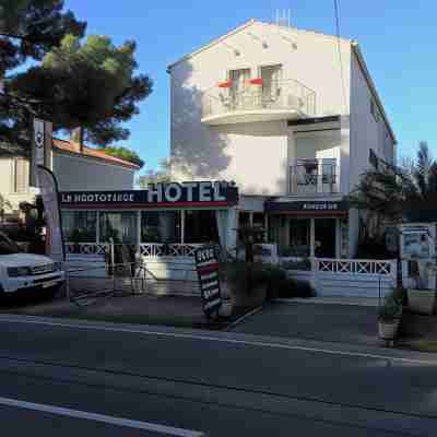 Hotel le Mediterranee Hotel Exterior