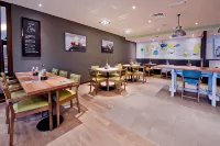Premier Inn Stevenage Central - servizio colazione