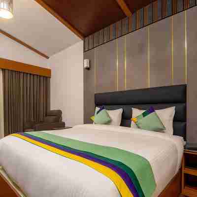 Treebo Trend Skydale Premium Suites - 1500 Mtrs from Ooty Lake Rooms