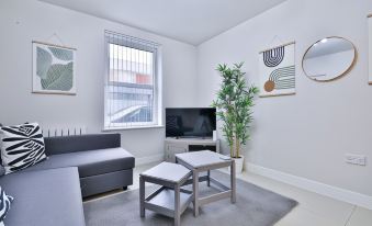 1-Bed City Nest in Cardiff