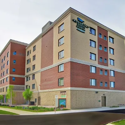 Homewood Suites by Hilton Ottawa Kanata LCBO Terry Fox & Campeau附近的飯店
