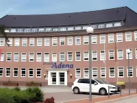 Adena Hotel فنادق في بريمرهافن