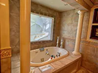 Louisiana Cajun Mansion Hotels in Youngsville