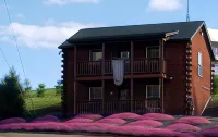 Amish Blessings Cabins Hotels in Walnut Creek