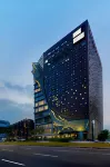 Vivere Hotel, Artotel Curated Hotels near Summarecon Mall Serpong