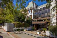 Park Plaza Bonaparte Boutique