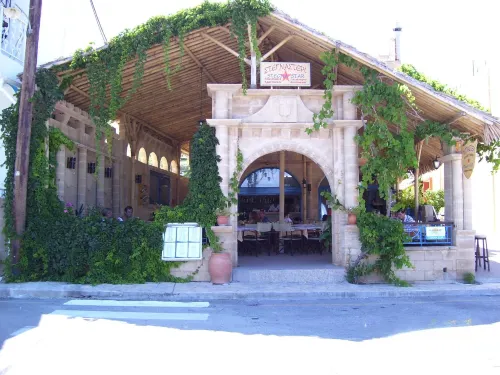 Stegna Star Apartments - Beach