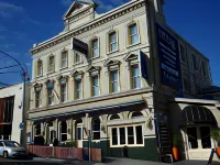 The Glenferrie Hotel Hotels in Hawthorn East