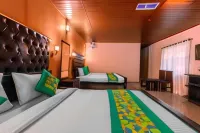 Treebo River View Resort