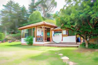 Hostal Renacer Hotels in 