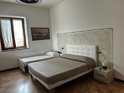 B&B Luna Hotels in Scanzorosciate